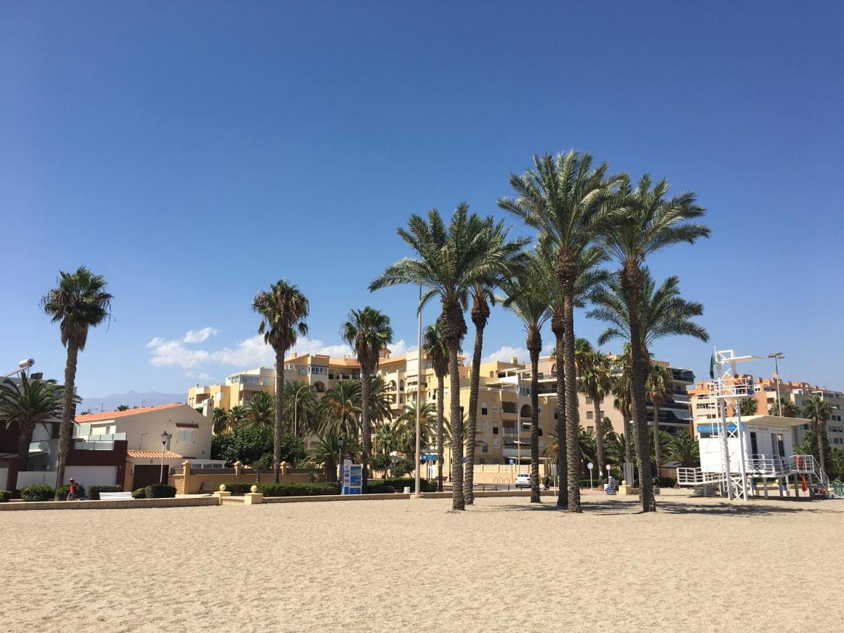 Atico Almeria. Paseo Maritimo Roquetas De Mar Extérieur photo